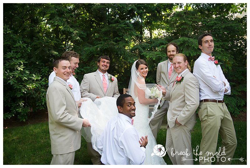 backyard-fun-bridal-party-silly-face (1).jpg