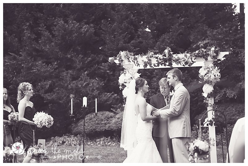 ceremony-outdoor-affordable-wedding-backyard-photographer-photo-break-the-mold-photo (5).jpg