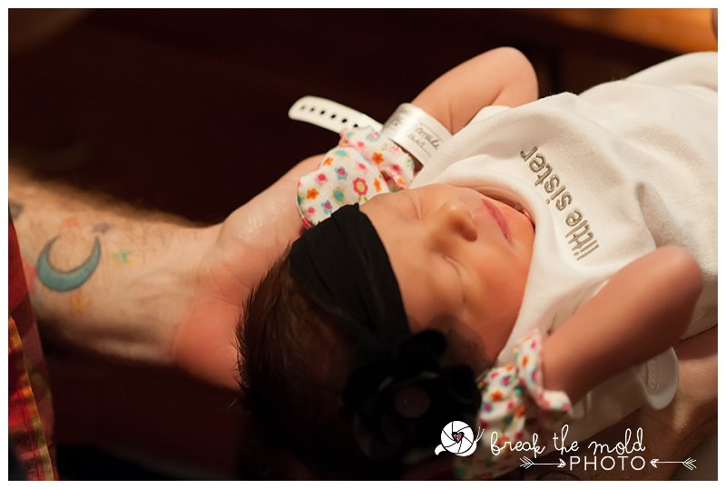 knoxville-tn-maternity-fresh-24-hospital-newborn-photographer-story-life-love-photos_0268.jpg