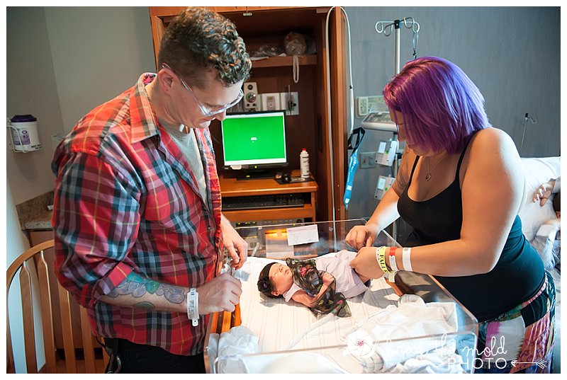 knoxville-tn-maternity-fresh-24-hospital-newborn-photographer-story-life-love-photos_0271.jpg