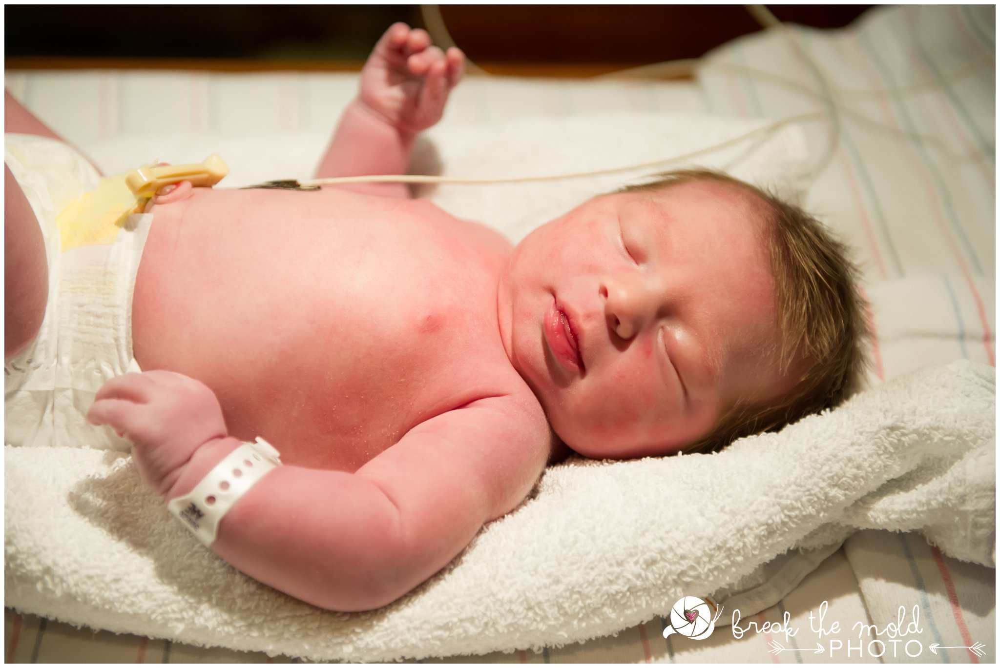 fresh-24-newborn-in-hospital-break-the-mold-photo-baby-girl-sweet-in-room-photos (11).jpg