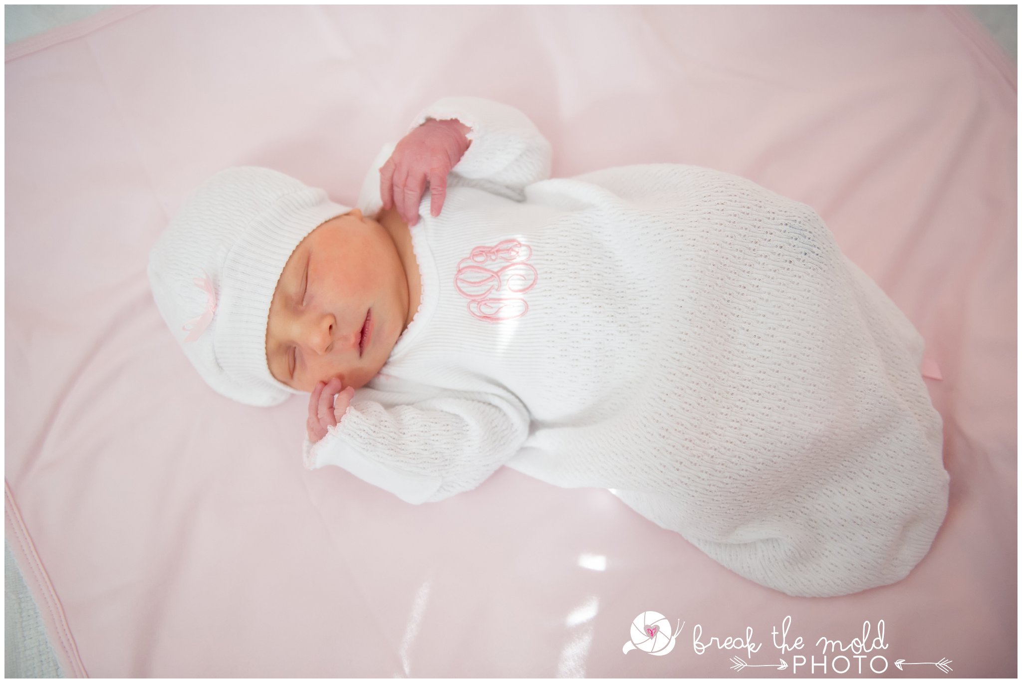 fresh-24-newborn-in-hospital-break-the-mold-photo-baby-girl-sweet-in-room-photos (23).jpg