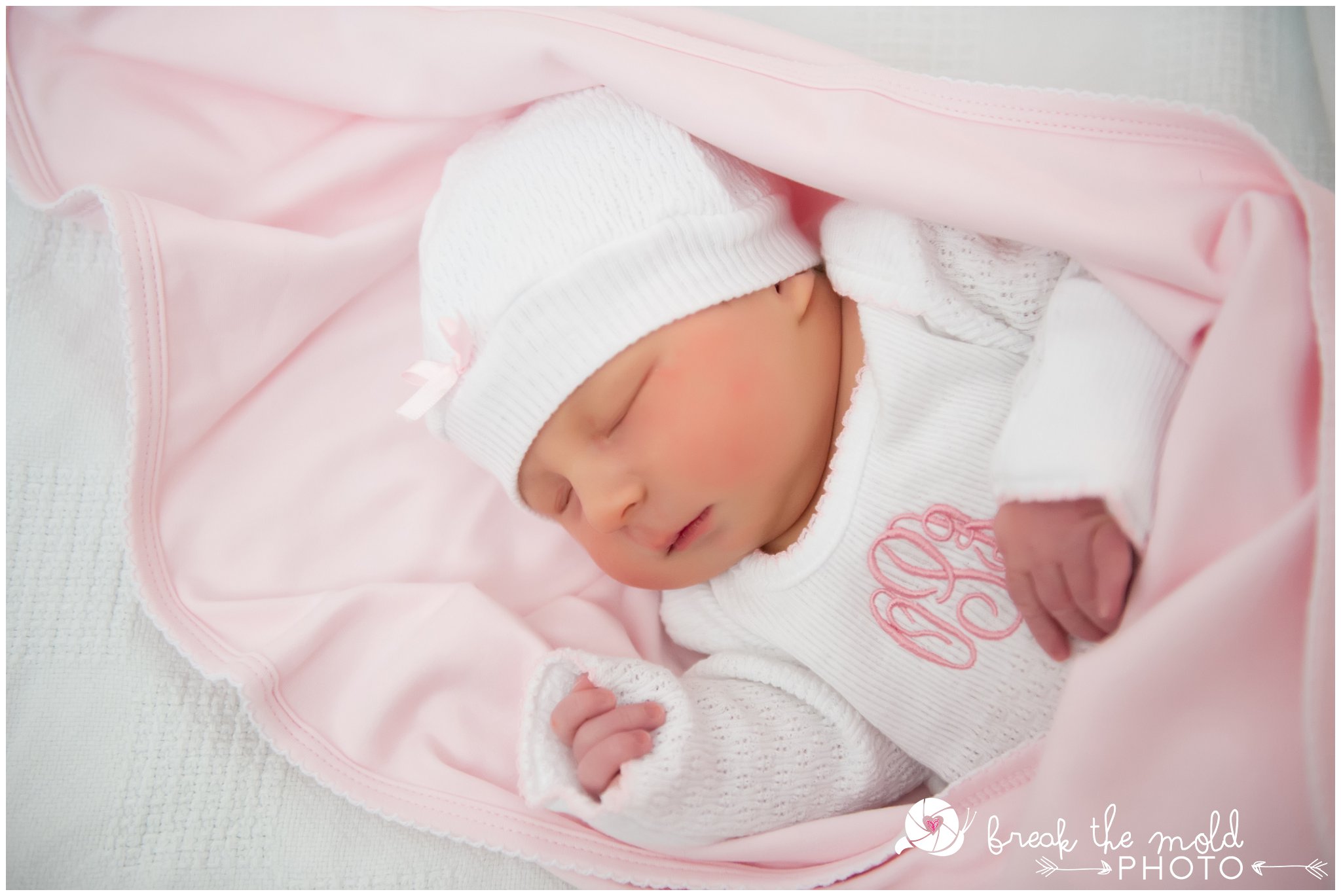 fresh-24-newborn-in-hospital-break-the-mold-photo-baby-girl-sweet-in-room-photos (32).jpg