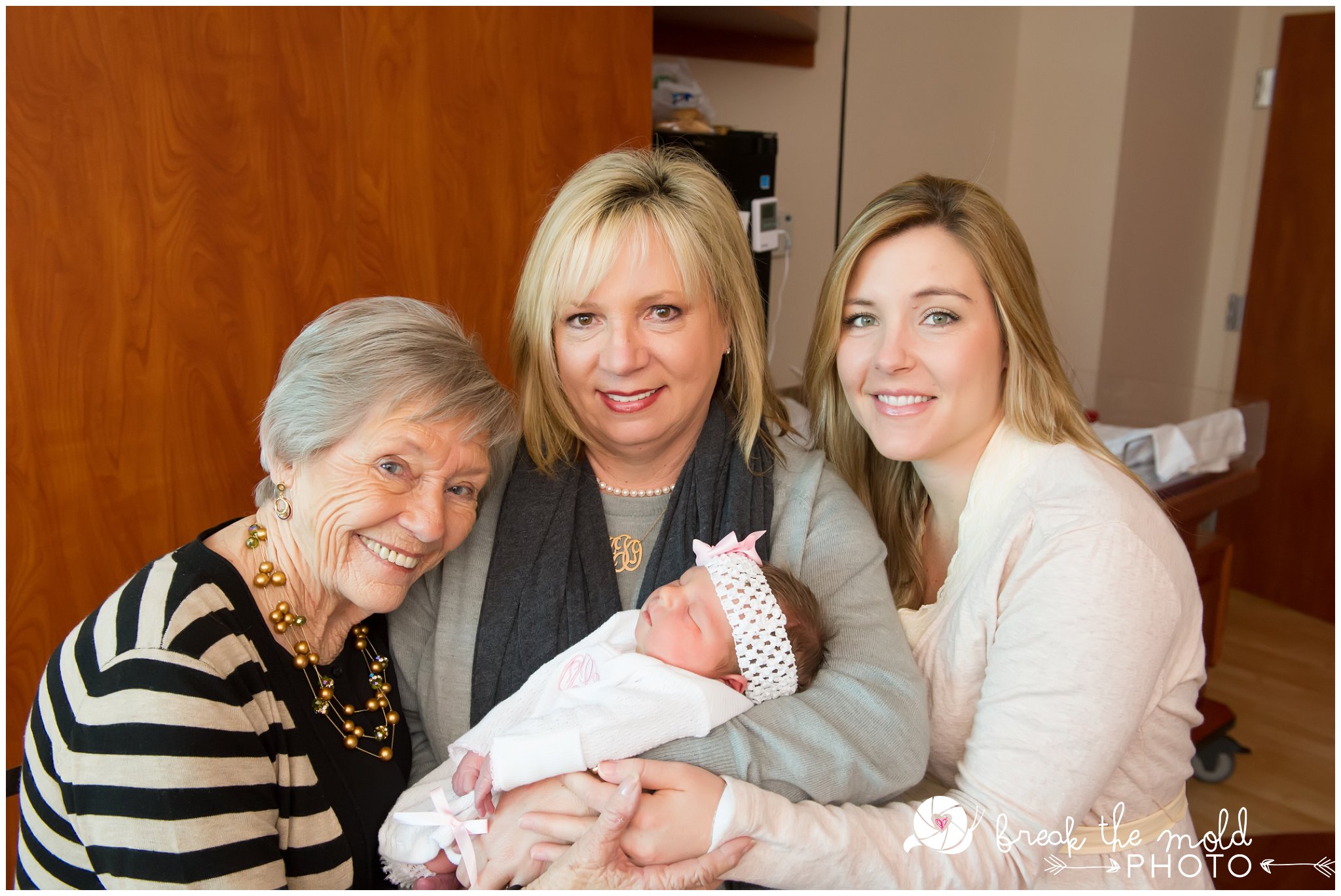 fresh-24-newborn-in-hospital-break-the-mold-photo-baby-girl-sweet-in-room-photos (33).jpg