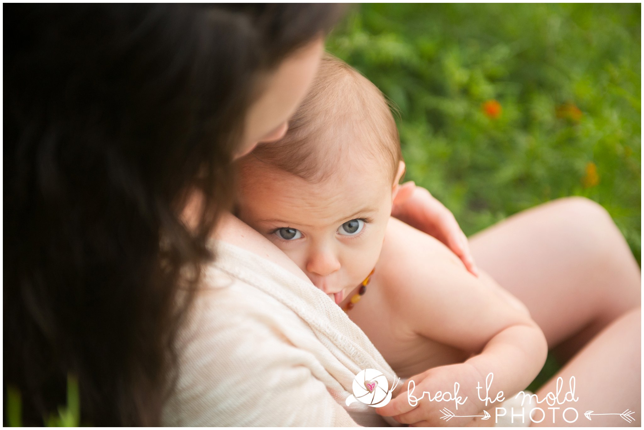 break-the-mold-photo-nursing-breastfeeding-session-womens-beauty-woman-body-nurse-breastfed (12).jpg