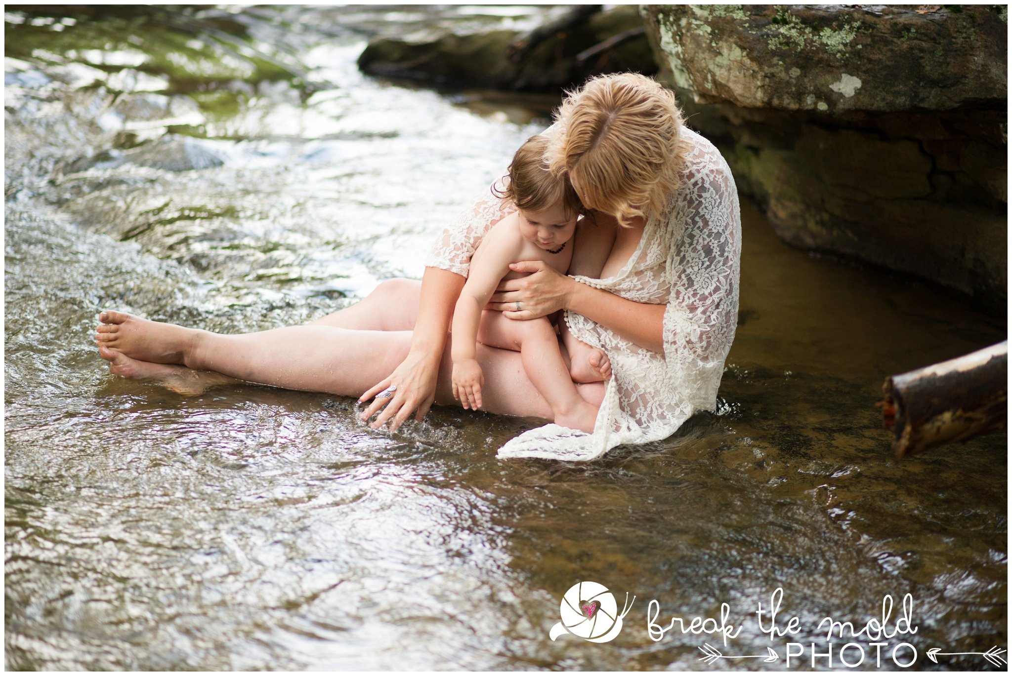 break-the-mold-photo-nursing-mothers-waterfall-women-celebrate-beauty_5447.jpg