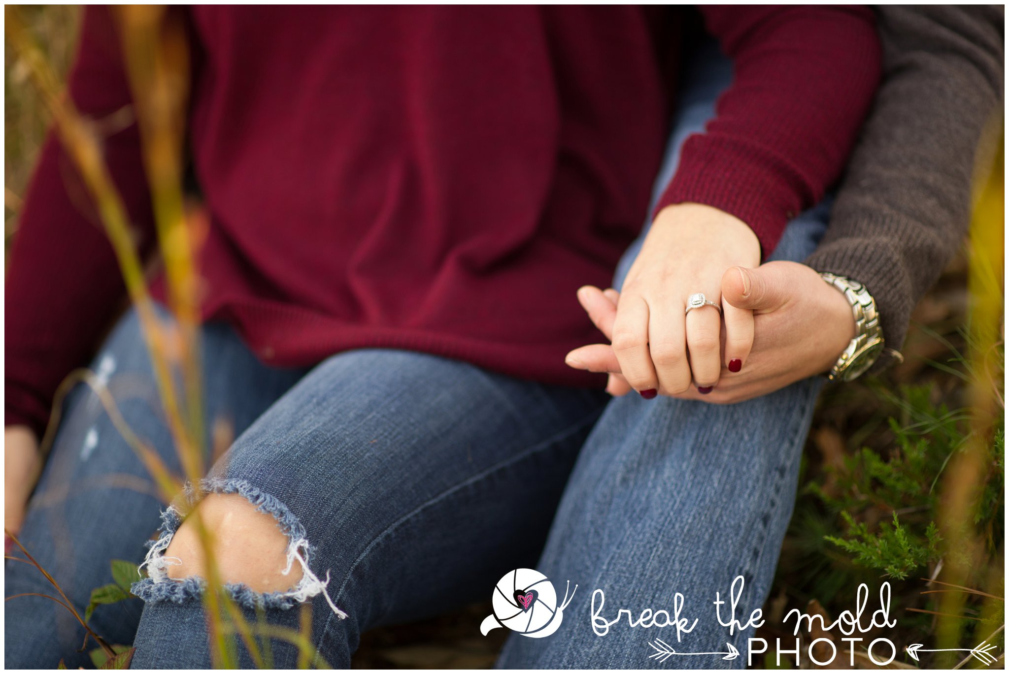 break-the-mold-photo-field-country-engagement-winter-shoot_6635.jpg