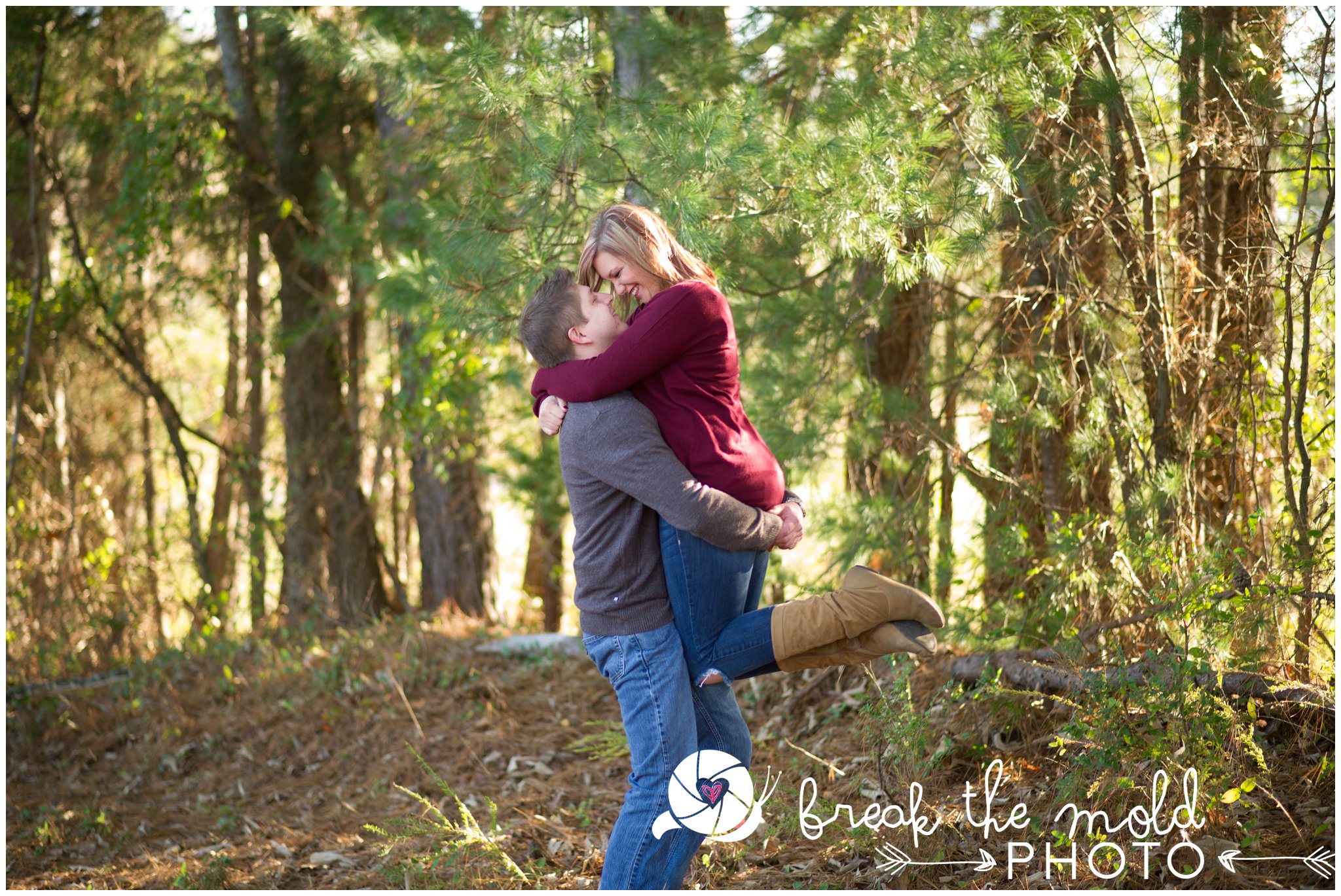 break-the-mold-photo-field-country-engagement-winter-shoot_6638.jpg