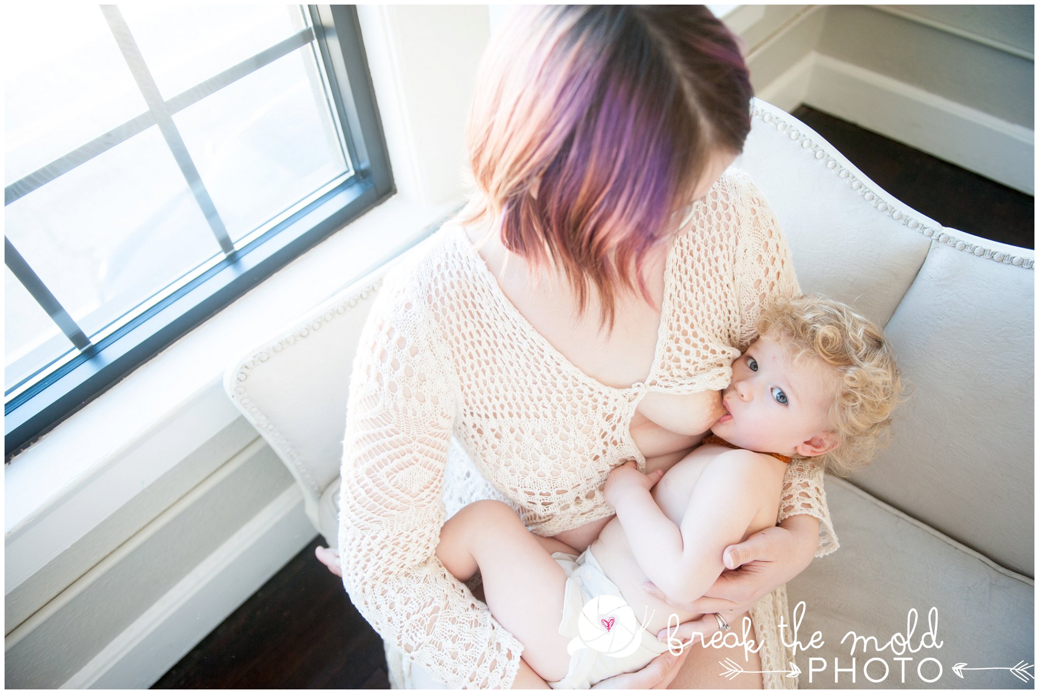 break-the-mold-photo-nursing-body-love-baby-pregnant-women-powerful-breastfeeding-sessions_7243.jpg