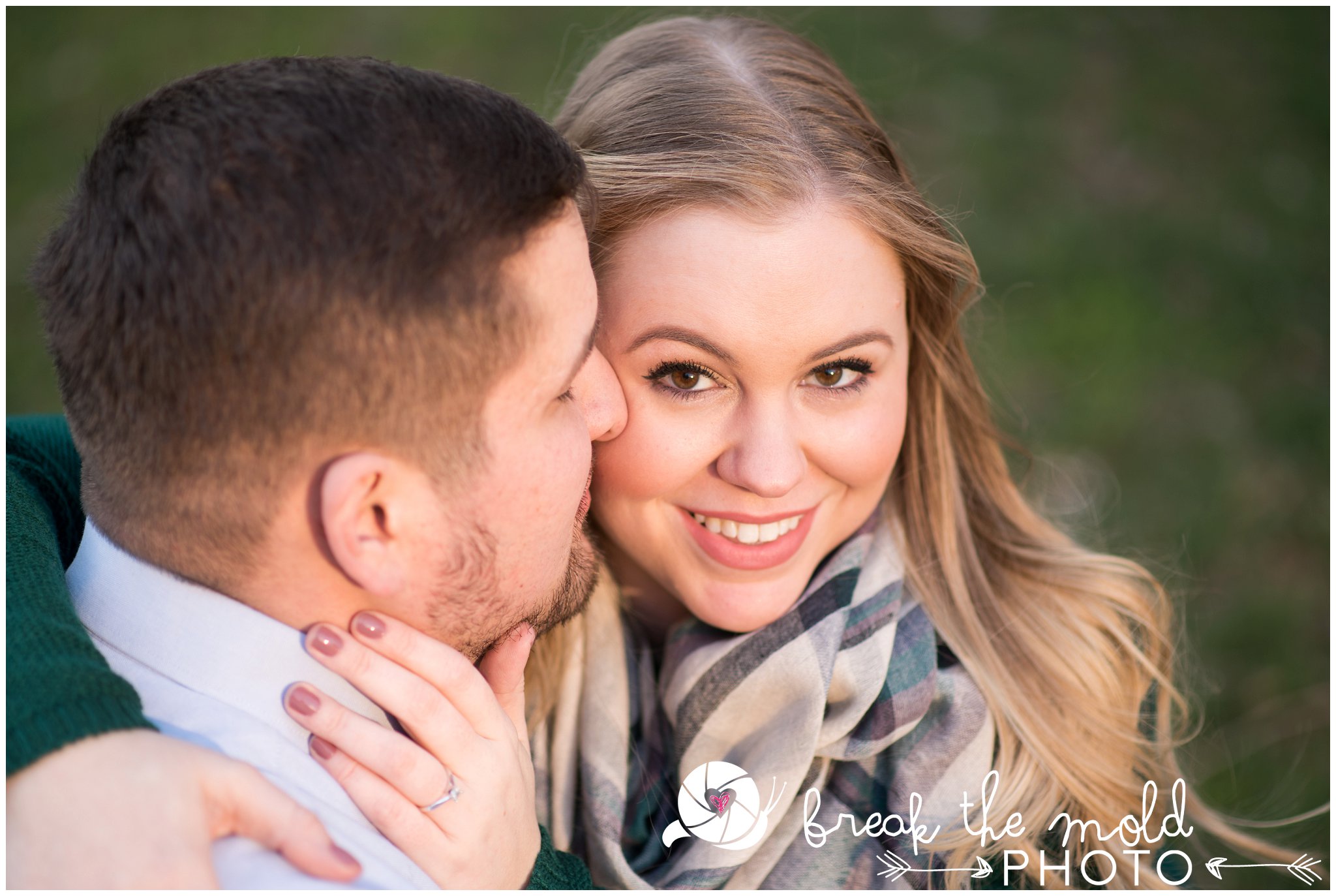 break-the-mold-photo-engagement-session-downtown-knoxville-try-before-you-buy_9869.jpg