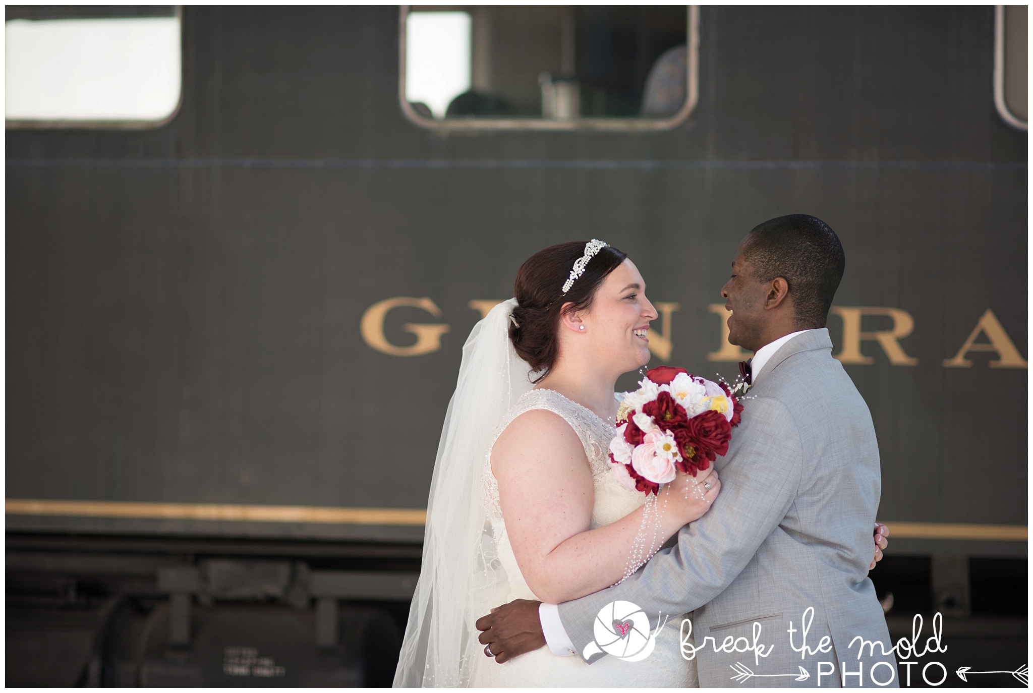 wedding-knoxville-blue-sip-southern-historic-railway-station-break-the-mold-photo_0322.jpg