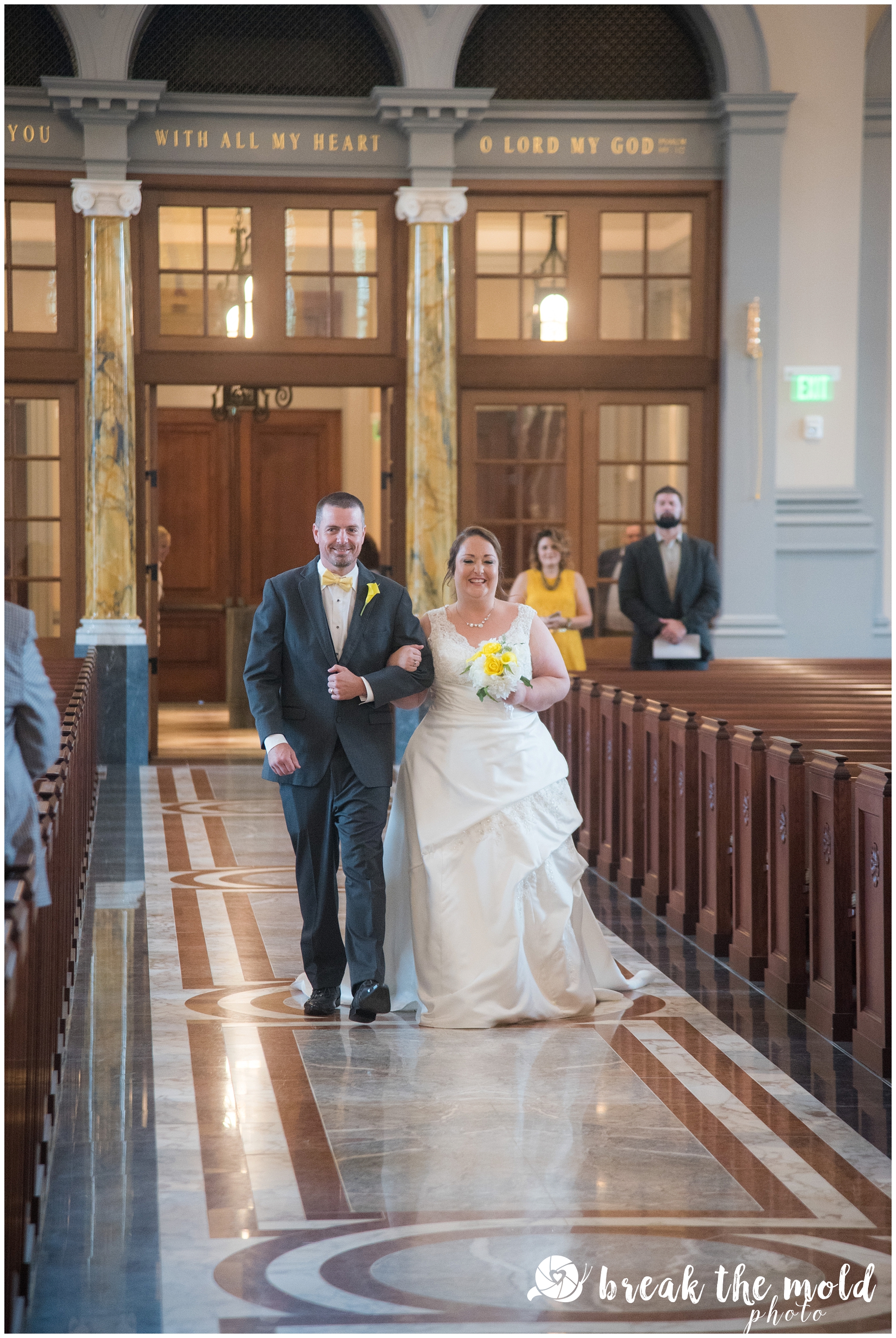 wedding-knoxville-sacred-heart-cathedral-photographer-break-the-mold-photo-feature-affordable_0783.jpg