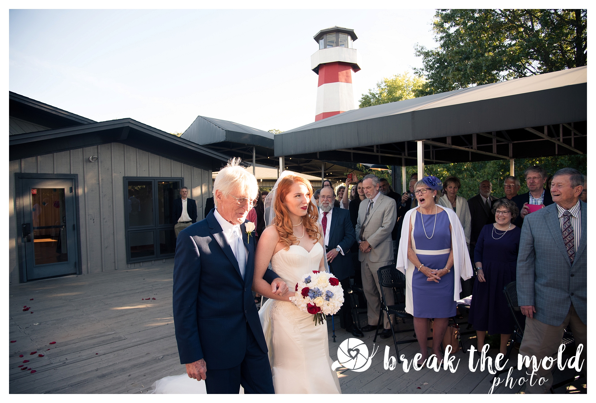 break-the-mold-photo-lighthouse-wedding-knoxville-tn_1179.jpg